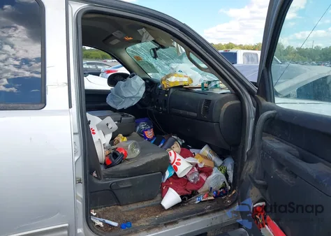 2011 Chevrolet Silverado 1500 Lt from USA, damaged, VIN 1GCPKSE39BF182272